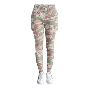 Almost Famous Crave Fame Camo Hi Waisted Cargo Joggers Size 26w